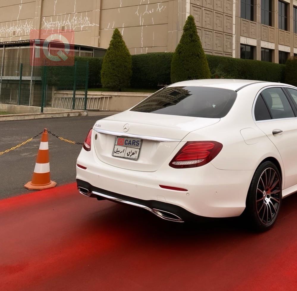 مرسيدس بنز E-Class